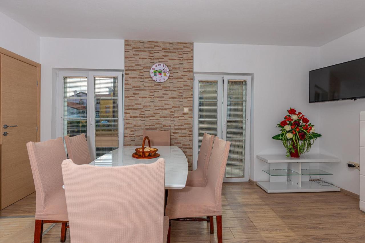Apartman Sare Crikvenica Extérieur photo