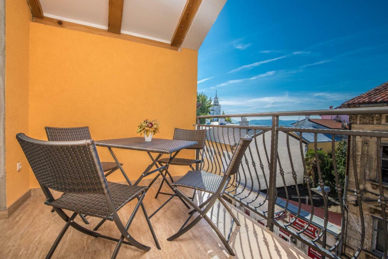 Apartman Sare Crikvenica Extérieur photo