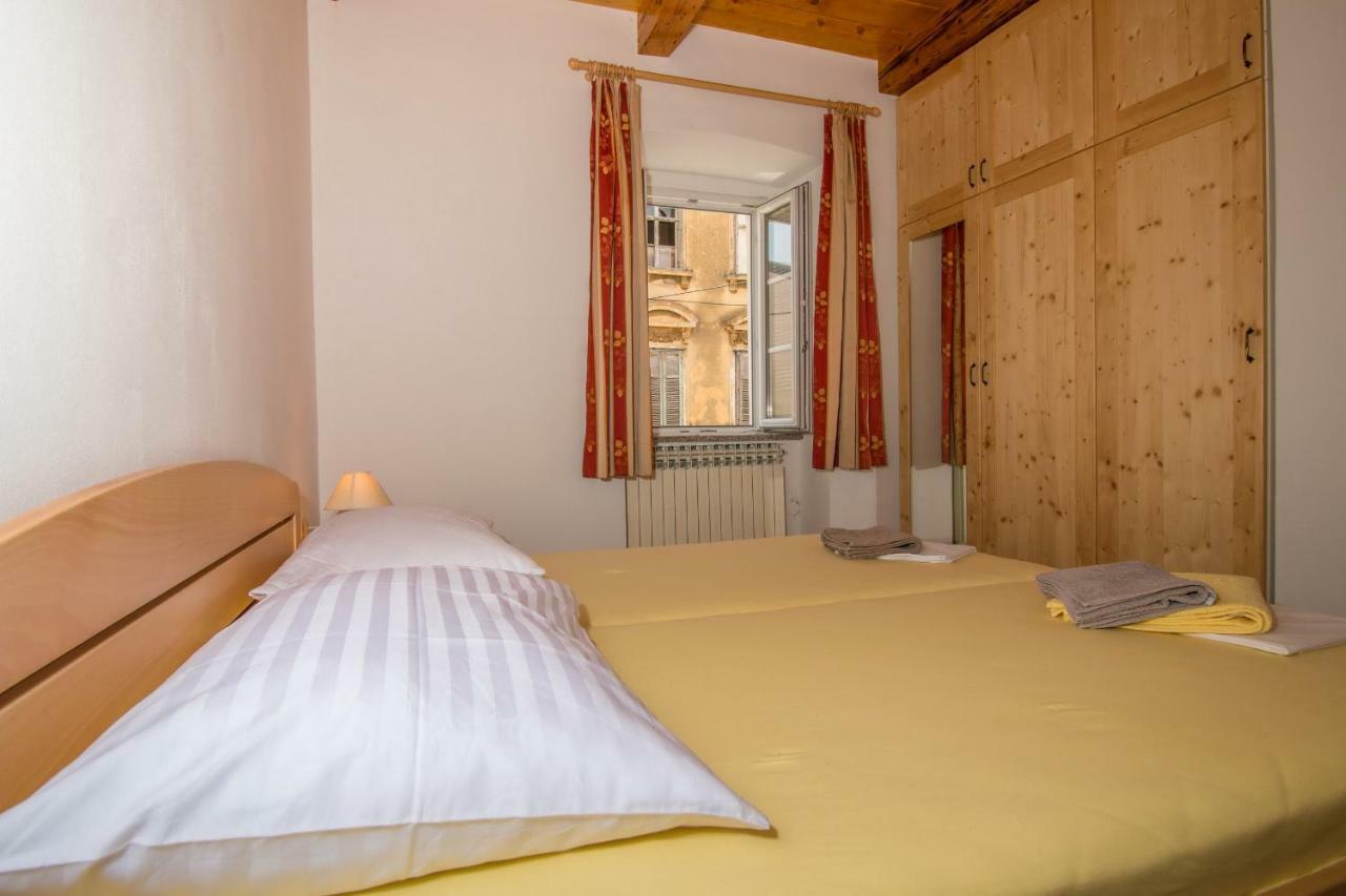 Apartman Sare Crikvenica Extérieur photo