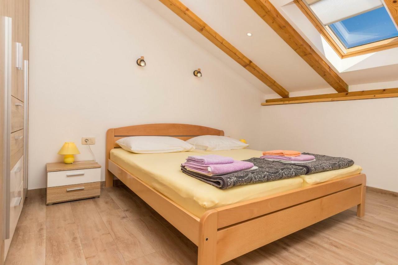Apartman Sare Crikvenica Extérieur photo